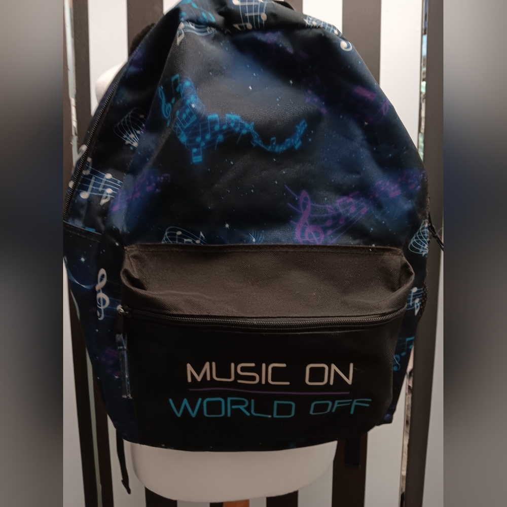 Music Back Pack - Picture 3 of 8